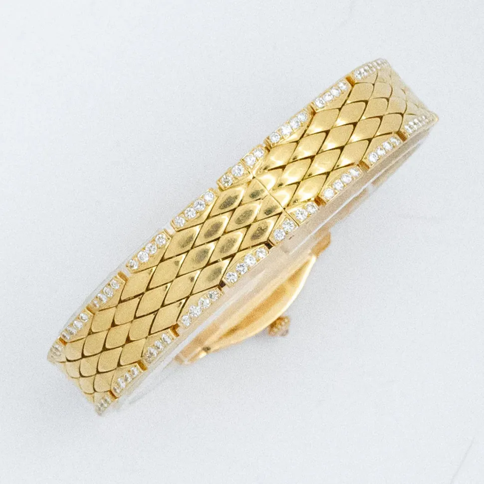 Cartier Rare Tortue Yellow Gold Mother of Pearl Factory Diamond Setting 1989