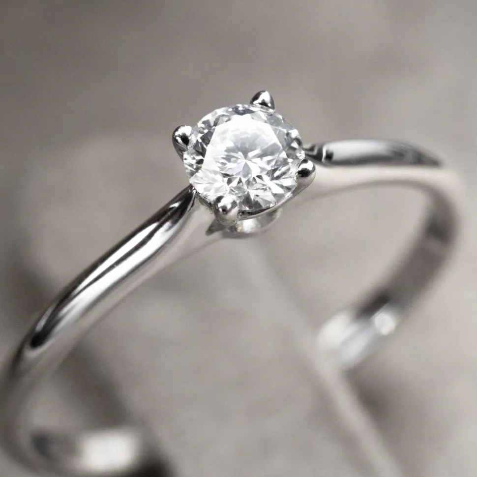IGI Ring solitaire 750 white gold 1 brilliant 0.25ct.
